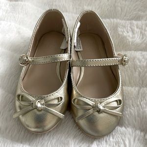 Toddler dress shoe